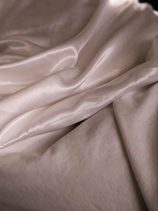 Spring Lightness: Why Viscose and Silk Are Ideal