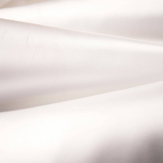 Acetate Satin: The Elegant Alternative for Modern Fashion Design